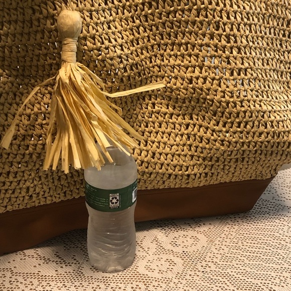 Ann Taylor | Carry All Straw Bag - Picture 2 of 8